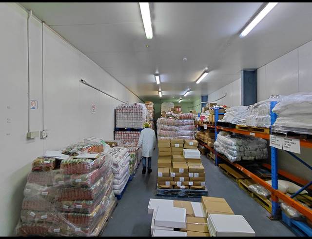 1,856M² WAREHOUSE FOR SALE IN CLAYVILLE